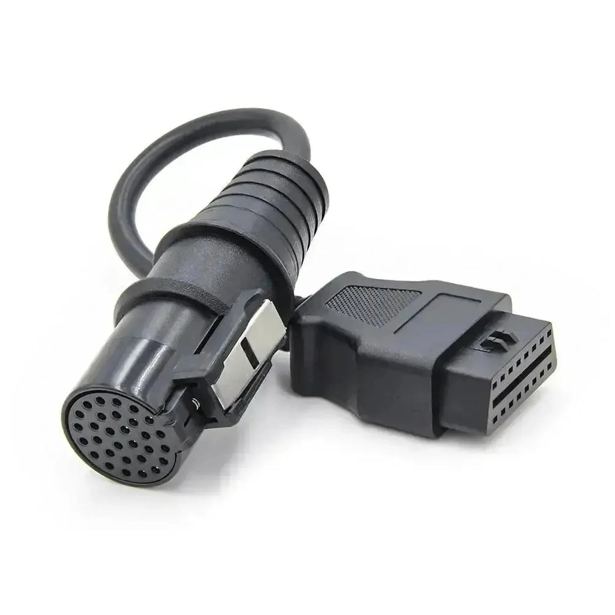 Kabel przejściowy Iveco 30-pin OBD1 – 16-pin OBD2 | Ciężarówka