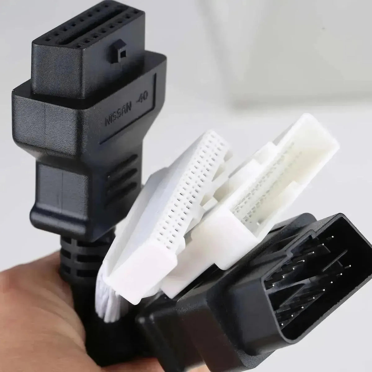 OBDSTAR | Nissan 40-pinowy BCM - 16-pinowy OBD2 Kabel przejściowy | Samochody osobowe